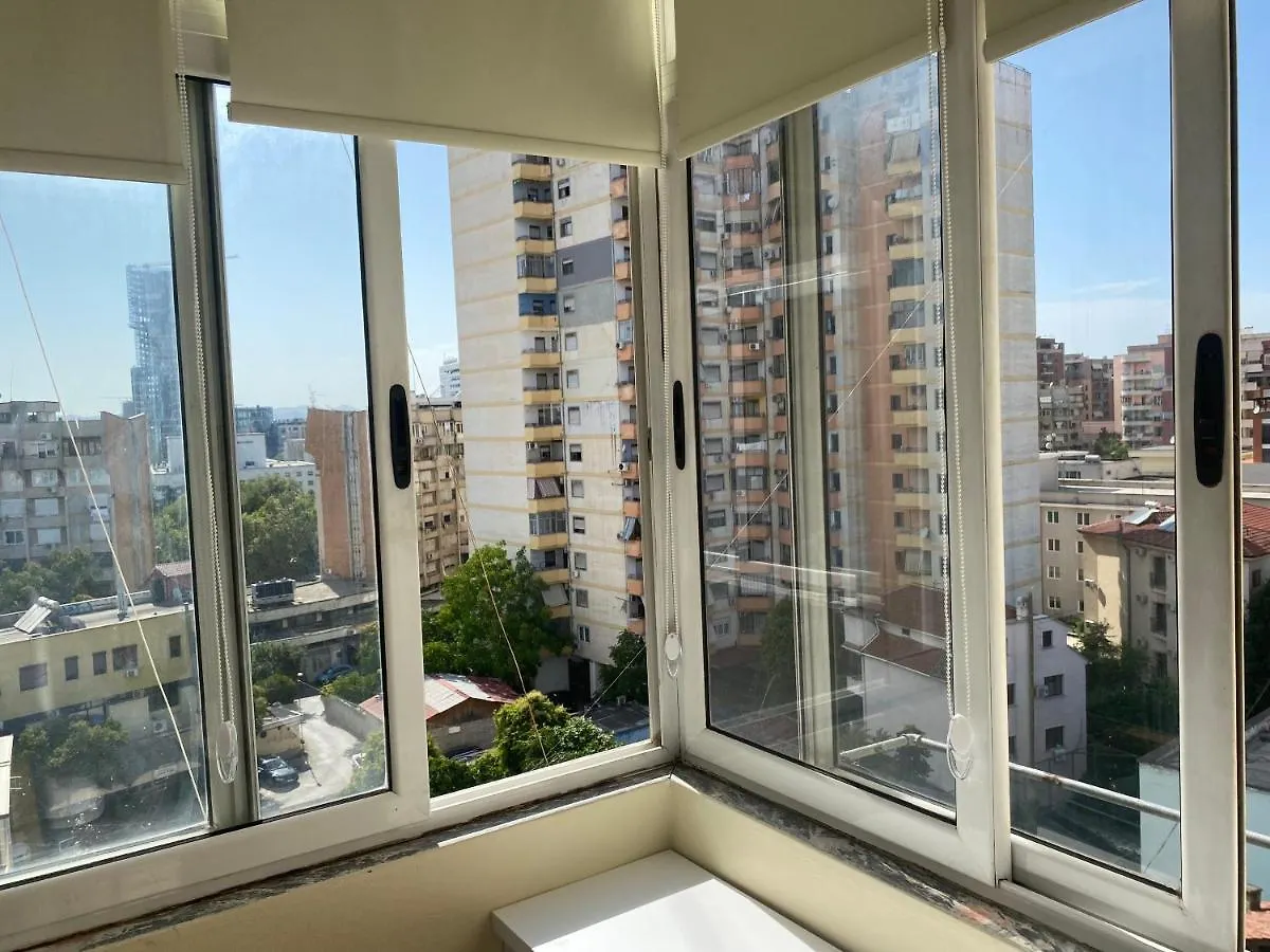 Evis House Apartment Tirana 0*,  Albania